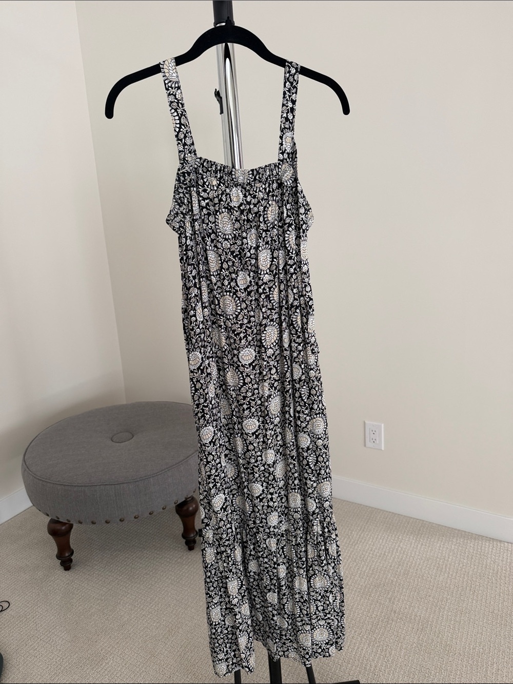 Old Navy Black & White Floral Maxi Dress